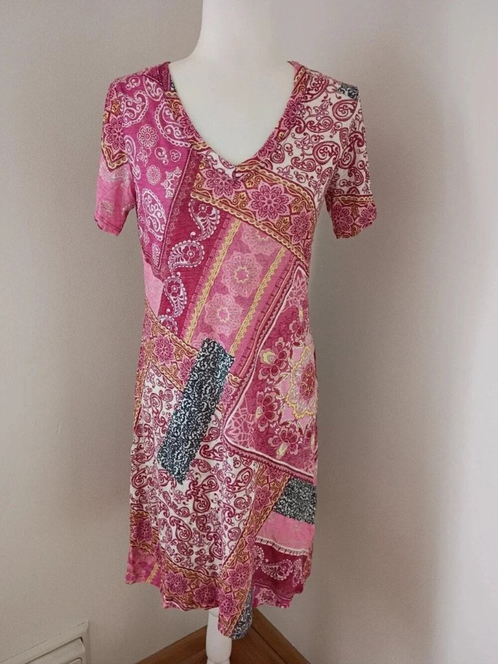 David Cline Pink Patchwork Crinkle V-Neck Dress Size Medium